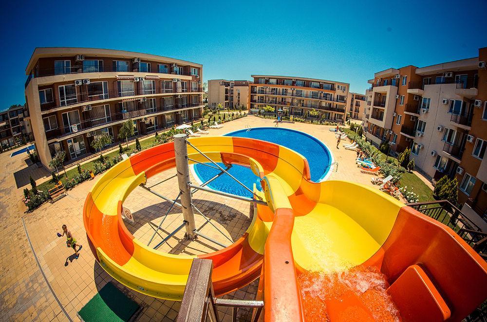 Holiday Fort Golf Club Sunny Beach Eksteriør billede